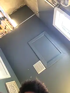 chocolate bella online show from November 2025 05:50:01 PM