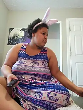 chocolate bella online show from April 2026 03:30:01 PM