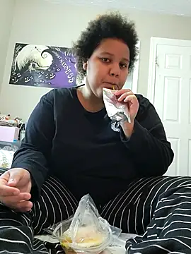 chocolate bella online show from November 2025 05:17:01 PM