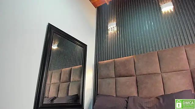 Ava Bonny online show from November 2025 12:53:02 PM