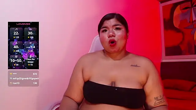 Lia Arellano online show from March 2026 07:14:01 PM