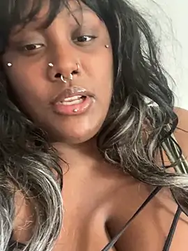 Cocomamii1 online show from April 2026 09:29:01 PM