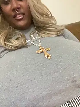 Cocomamii1 online show from November 2025 03:56:01 AM