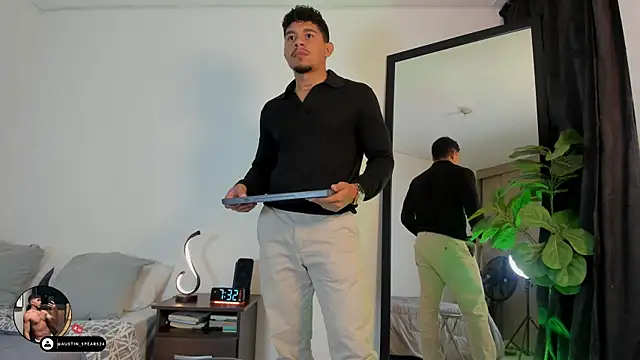 austin spears  online show from October 2025 12:34:01 AM