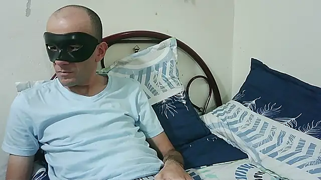 Snapshot of coplehot27 chatting on November 2025 03:49:02 PM coplehot27 online show from November 2025 03:49:02 PM