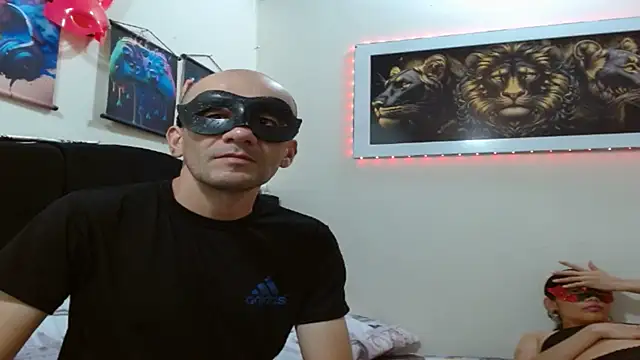 coplehot27 online show from June 2026 04:23:01 PM