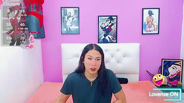 Snapshot of Azley_sweet chatting on October 2025 07:33:02 PM Azley sweet online show from October 2025 07:33:02 PM