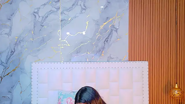 Snapshot of curvybrunnett chatting on November 2025 11:47:02 AM curvybrunnett online show from November 2025 11:47:02 AM