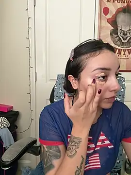 CharmingMaddie online show from February 2026 05:37:01 PM