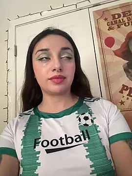 CharmingMaddie online show from February 2026 06:16:01 PM