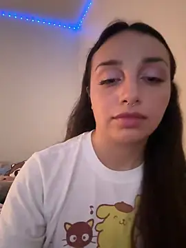 Snapshot of CharmingMaddie chatting on July 2026 12:44:02 AM CharmingMaddie online show from July 2026 12:44:02 AM