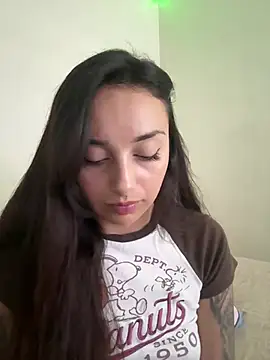 Snapshot of CharmingMaddie chatting on July 2026 10:43:02 PM CharmingMaddie online show from July 2026 10:43:02 PM
