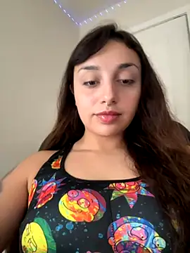 Snapshot of CharmingMaddie chatting on October 2025 04:42:01 PM CharmingMaddie online show from October 2025 04:42:01 PM