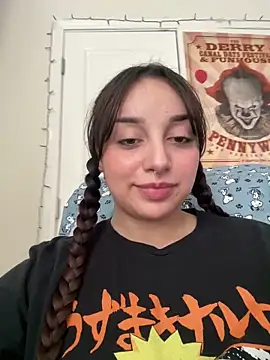 CharmingMaddie online show from February 2026 05:24:02 PM