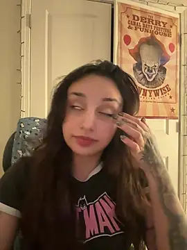 CharmingMaddie online show from March 2026 04:16:02 AM