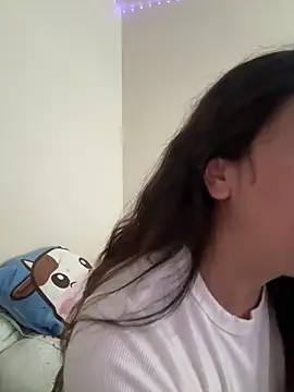 Snapshot of CharmingMaddie chatting on June 2026 06:42:01 PM CharmingMaddie online show from June 2026 06:42:01 PM