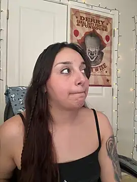 CharmingMaddie online show from March 2026 07:41:01 PM