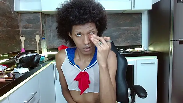 Violett Salvatore online show from February 2026 03:54:02 PM