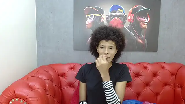 Violett Salvatore online show from January 2026 03:26:01 PM