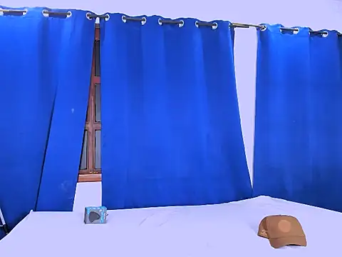 Snapshot of bamby_kitty chatting on October 2025 03:47:01 AM bamby kitty online show from October 2025 03:47:01 AM