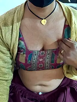 Love-pari077 online show from January 2026 06:42:02 AM