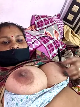 Love-pari077 online show from February 2026 02:59:02 PM