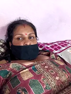 Love-pari077 online show from February 2026 02:39:02 PM