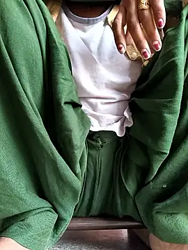 Love-pari077 online show from December 2025 01:55:02 AM