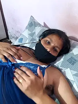 Love-pari077 online show from May 2026 03:37:02 PM