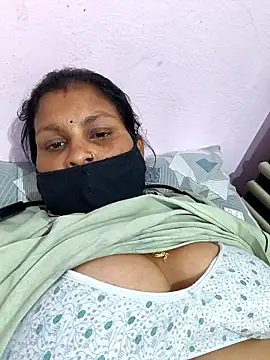 Love-pari077 online show from April 2026 04:19:01 PM