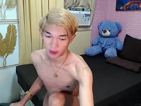 Snapshot of fuckerfriendsxx chatting on April 2026 10:56:02 AM fuckerfriendsxx online show from April 2026 10:56:02 AM