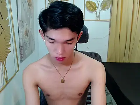 fuckerfriendsxx online show from February 2026 01:17:01 AM