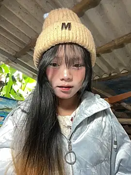 AdamLazis online show from November 2025 12:33:02 AM