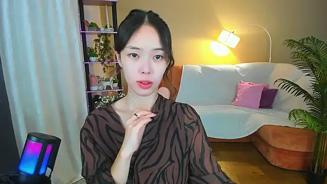 Snapshot of SoulHarmoonyy chatting on September 2025 01:03:02 PM SoulHarmoonyy online show from September 2025 01:03:02 PM