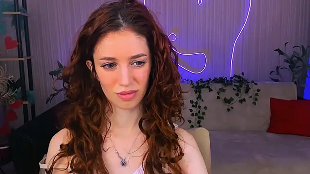 Snapshot of ChristinaConteeree chatting on June 2026 07:18:02 PM ChristinaConteeree online show from June 2026 07:18:02 PM