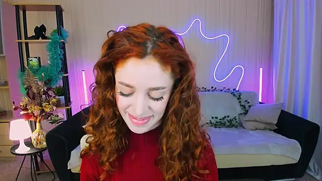 ChristinaConteeree online show from November 2025 01:26:02 PM