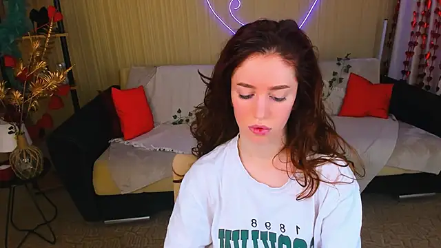 ChristinaConteeree online show from March 2026 03:10:01 AM