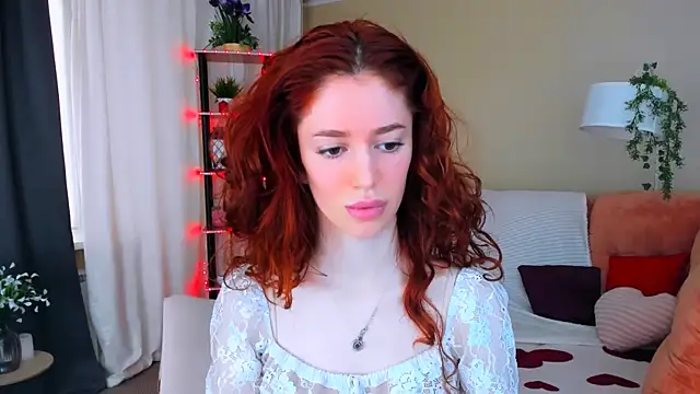 Snapshot of ChristinaConteeree chatting on June 2026 10:37:01 AM ChristinaConteeree online show from June 2026 10:37:01 AM