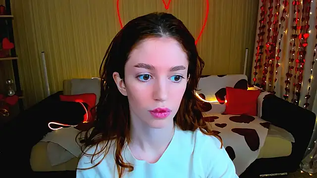 ChristinaConteeree online show from February 2026 07:14:02 PM