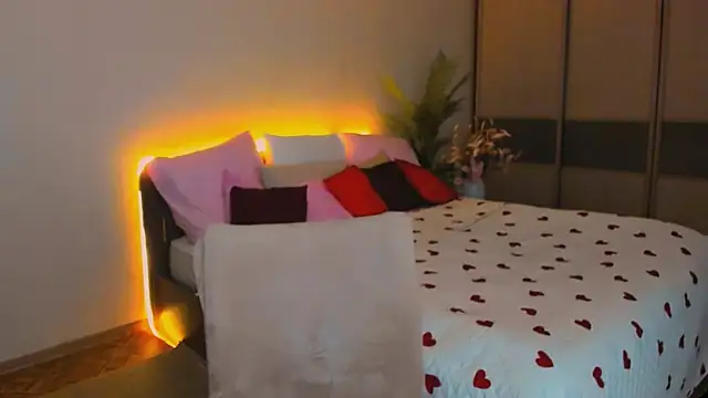 ChristinaConteeree online show from April 2026 03:41:01 AM