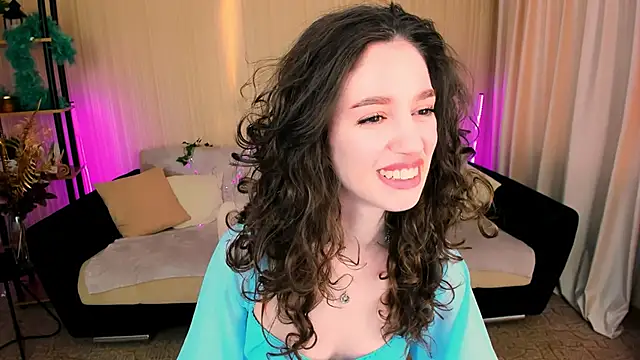 ChristinaConteeree online show from September 2025 01:21:01 PM