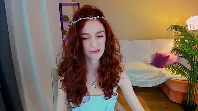 ChristinaConteeree online show from October 2025 01:52:01 PM