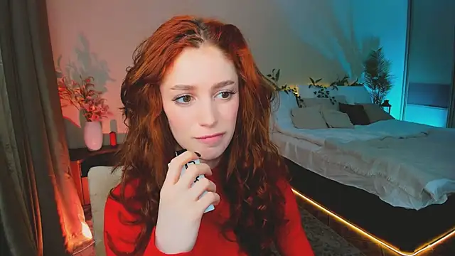 ChristinaConteeree online show from November 2025 01:38:01 PM