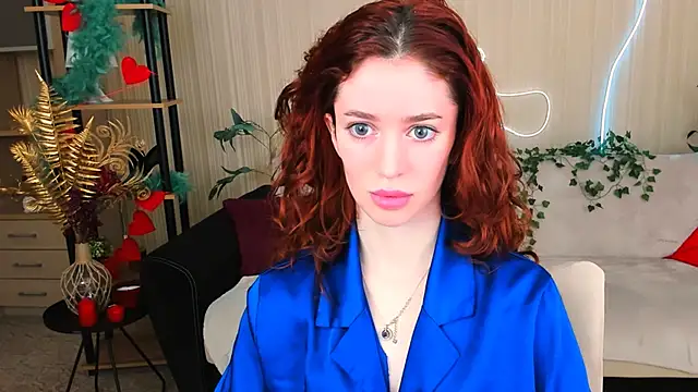 ChristinaConteeree online show from May 2026 07:19:02 PM