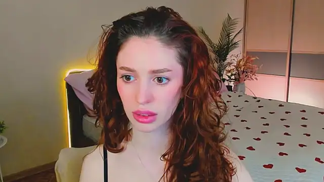 ChristinaConteeree online show from April 2026 01:24:02 PM