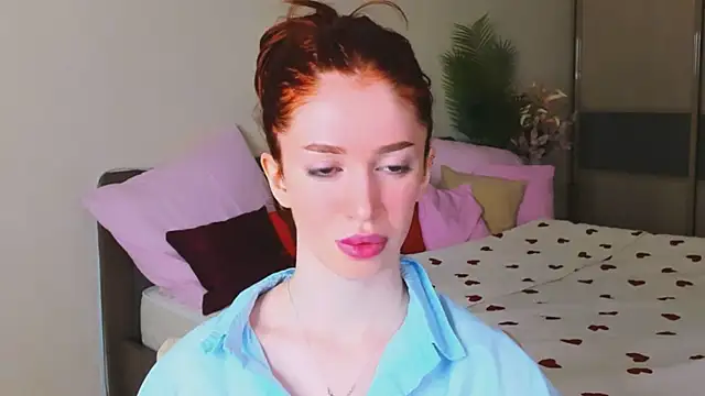 ChristinaConteeree online show from May 2026 03:21:01 AM