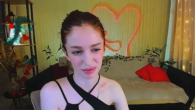 ChristinaConteeree online show from May 2026 01:41:01 PM