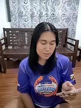 Snapshot of Romantic_Sabrina chatting on September 2025 02:38:02 PM Romantic Sabrina online show from September 2025 02:38:02 PM