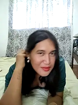 Snapshot of Romantic_Sabrina chatting on September 2025 01:20:01 AM Romantic Sabrina online show from September 2025 01:20:01 AM