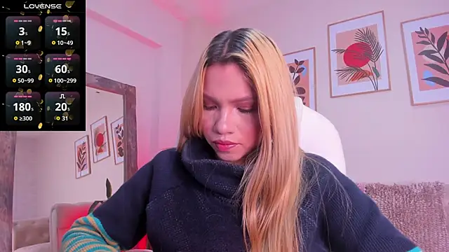 victoria giraldo online show from November 2025 05:11:01 AM